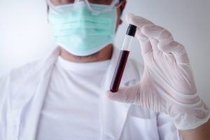 Perícia encontra vestígios de sangue em veículo de suspeito de agredir jovem desaparecido em Pontal (SP)