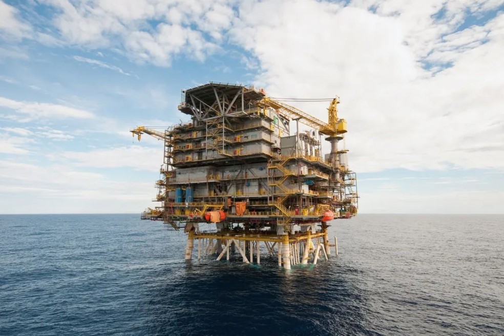 Alta nos preços do petróleo antes das negociações EUA-Irã