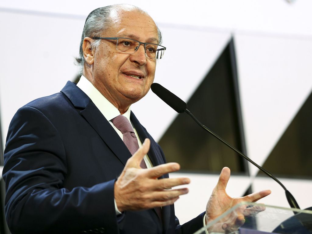 Oportunidade de ampliar relação comercial após fim do tarifaço de Trump