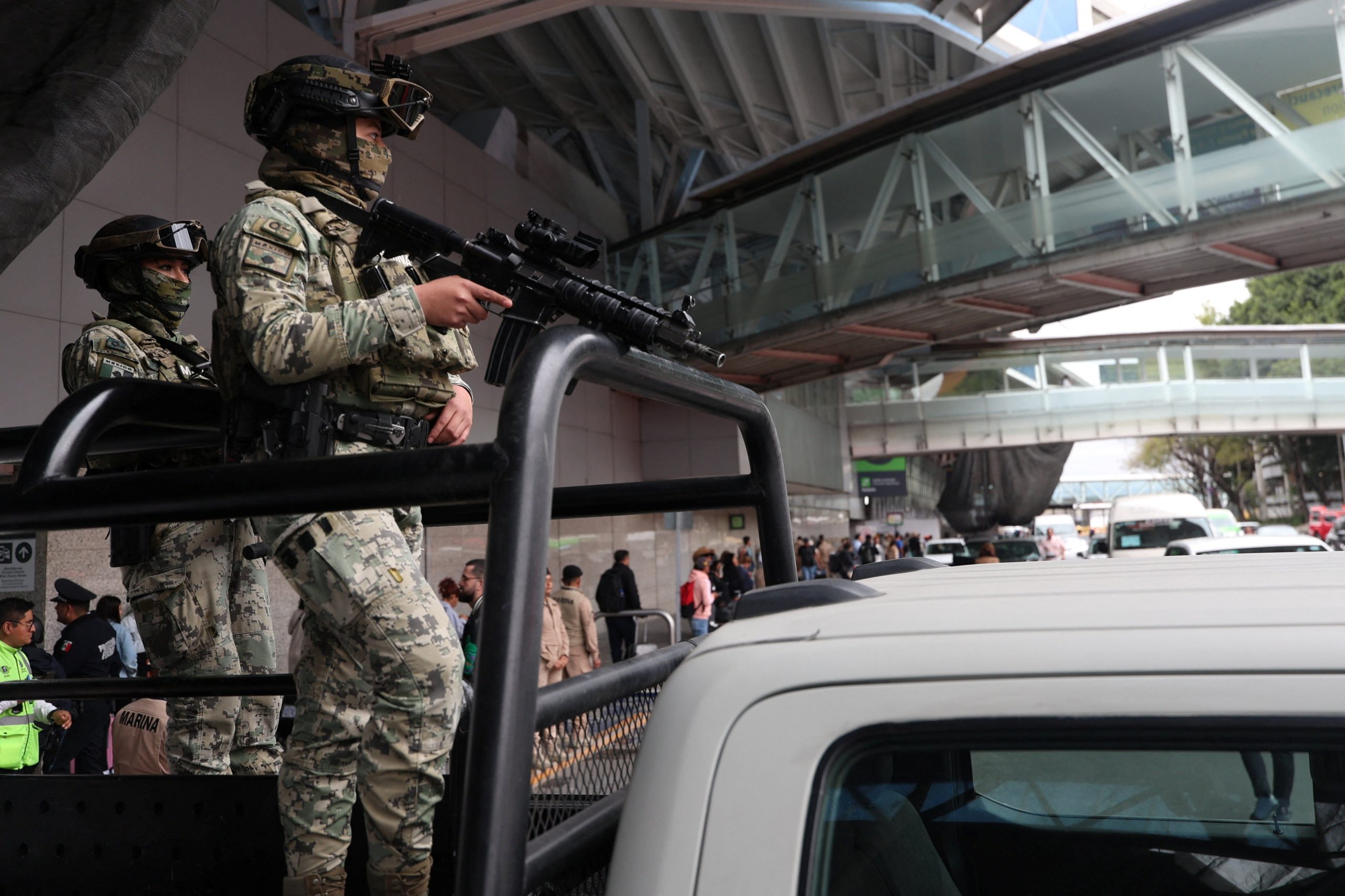 Envio de soldados para Jalisco após morte de El Mencho